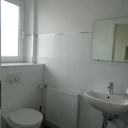 2 Monteurwohnung Messewohnung Bis Zu 8 Personen Langenhagen Berliner Allee 26 Eg